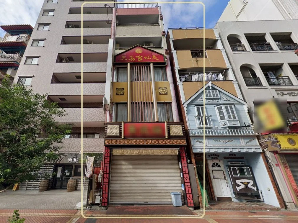 中華料理の居抜き物件の外観