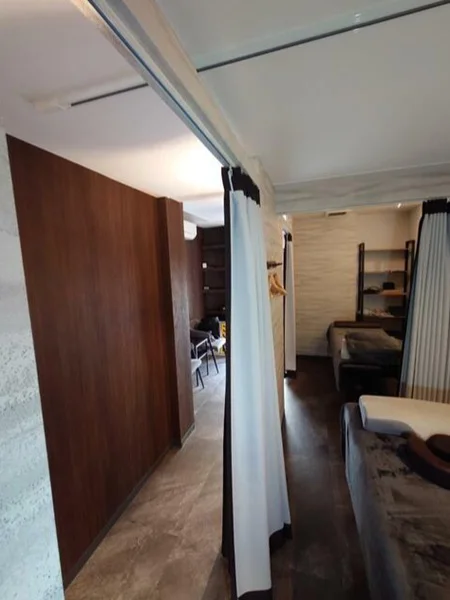 新津田沼の居抜き店舗の内装