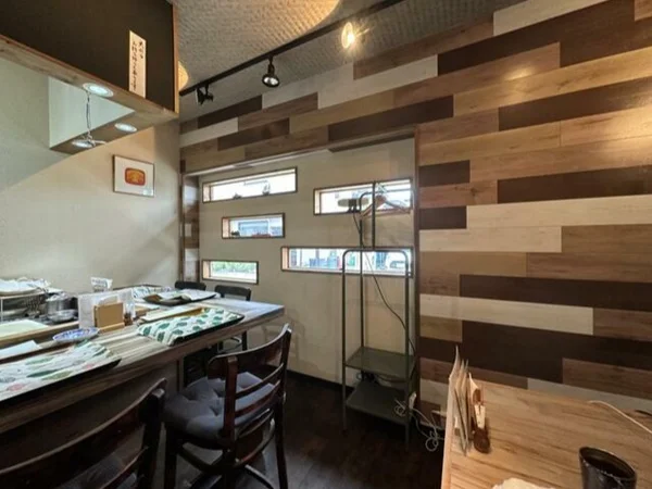 南林間の居抜き店舗の内装