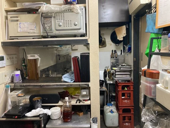 和食の居抜き物件の厨房