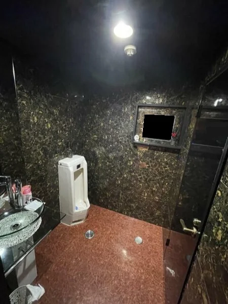 小岩の居抜き店舗の内装