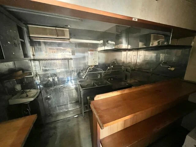 うどん・そばの居抜き物件の厨房