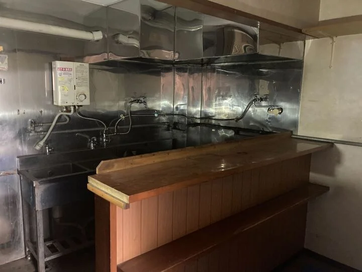 入谷のうどん・そば居抜きの厨房