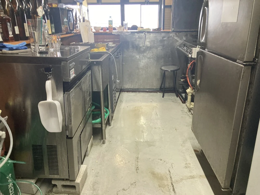 居酒屋の居抜き物件の厨房