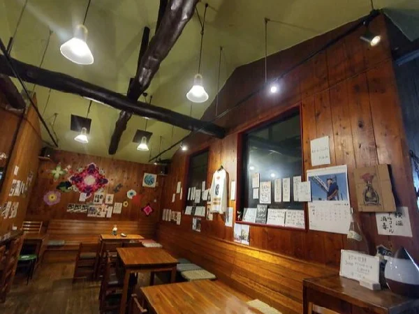 高円寺の居抜き店舗の内装