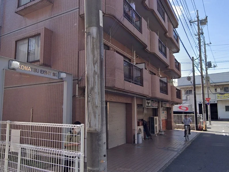 武蔵浦和の事務所仕様店舗物件の外観