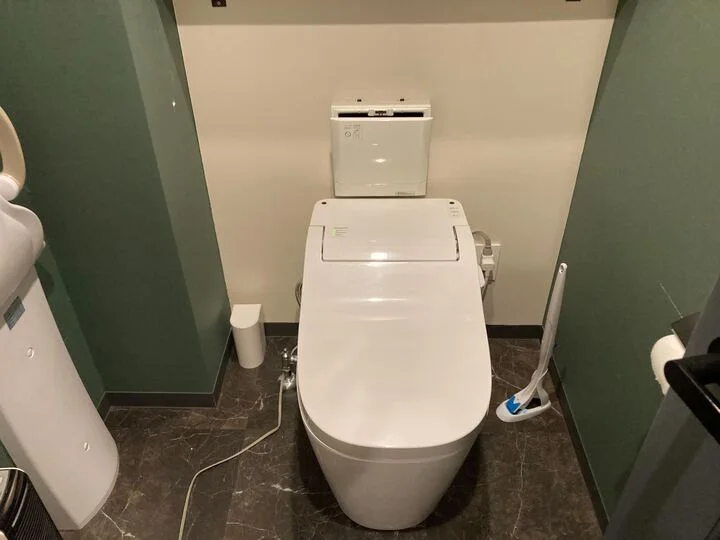 貸店舗(スケルトン)の内装