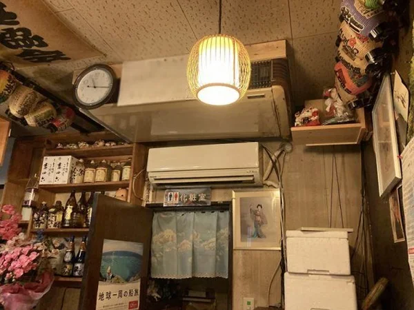 居酒屋の居抜き物件の内装