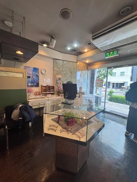 鮫洲の居抜き店舗の内装