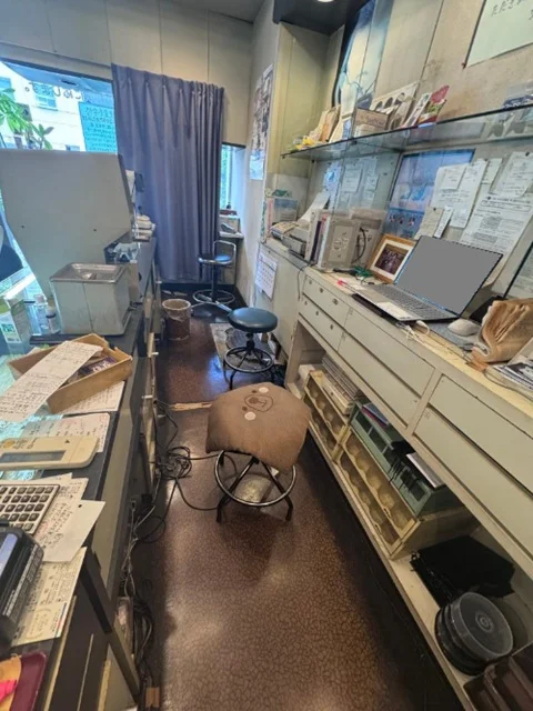 鮫洲の居抜き店舗の内装