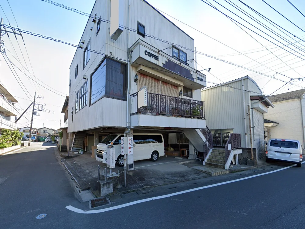 見沼代親水公園のカフェ・喫茶店居抜きの外観