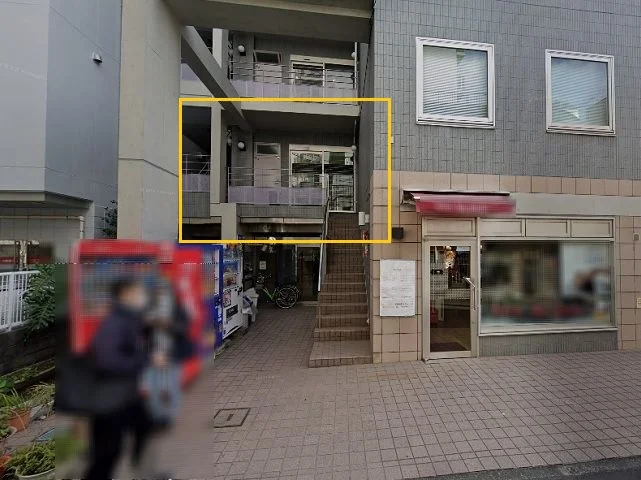 茅ケ崎の事務所仕様店舗物件の外観