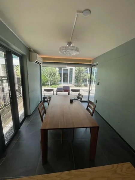 中目黒の居抜き店舗の内装