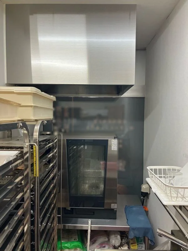 青梅街道のテイクアウト居抜きの厨房