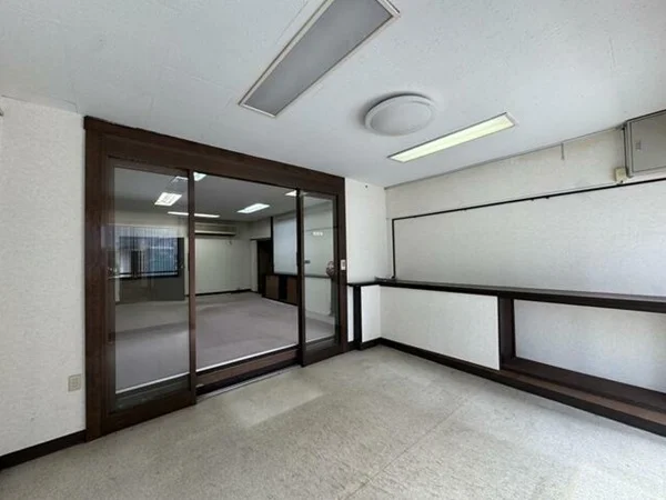森下の事務所仕様物件の内装