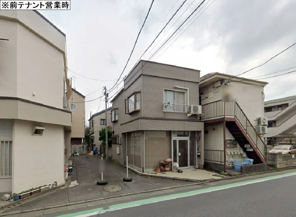 貸店舗(事務所仕様)の外観