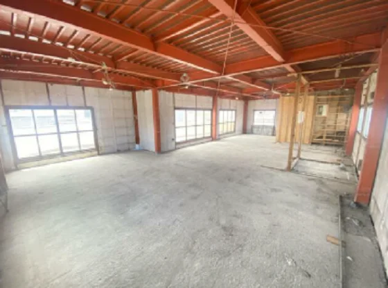 東川口のスケルトン物件の内装