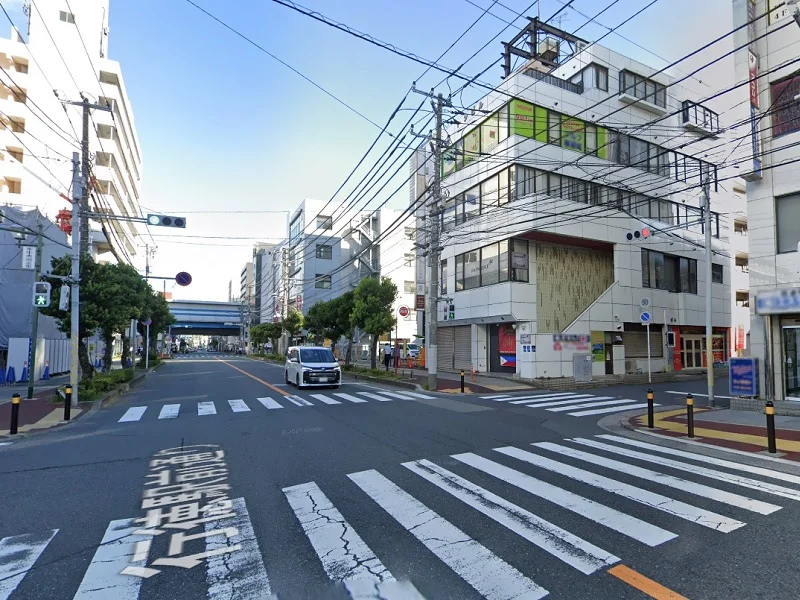 行徳のスナック・パブ居抜きの外観