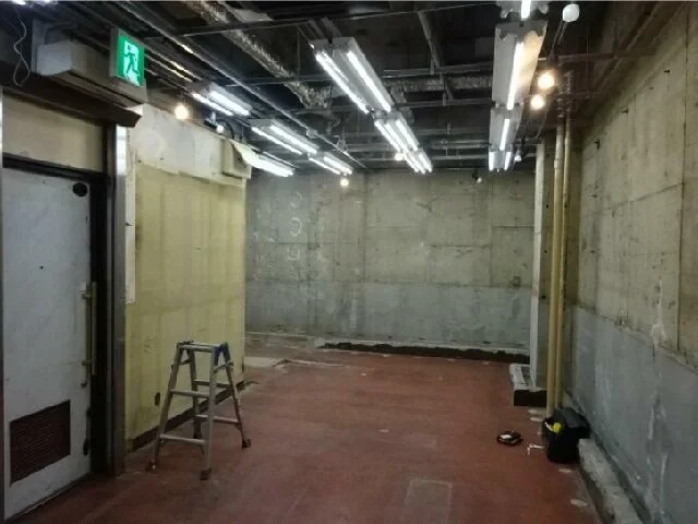 新宿のスケルトン物件の内装