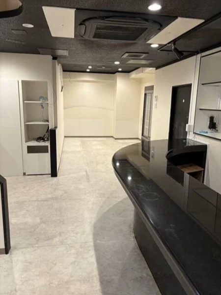 横須賀中央のスナック・パブ居抜きの内装