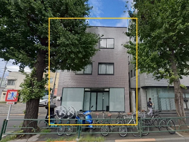 貸店舗(事務所仕様)の外観