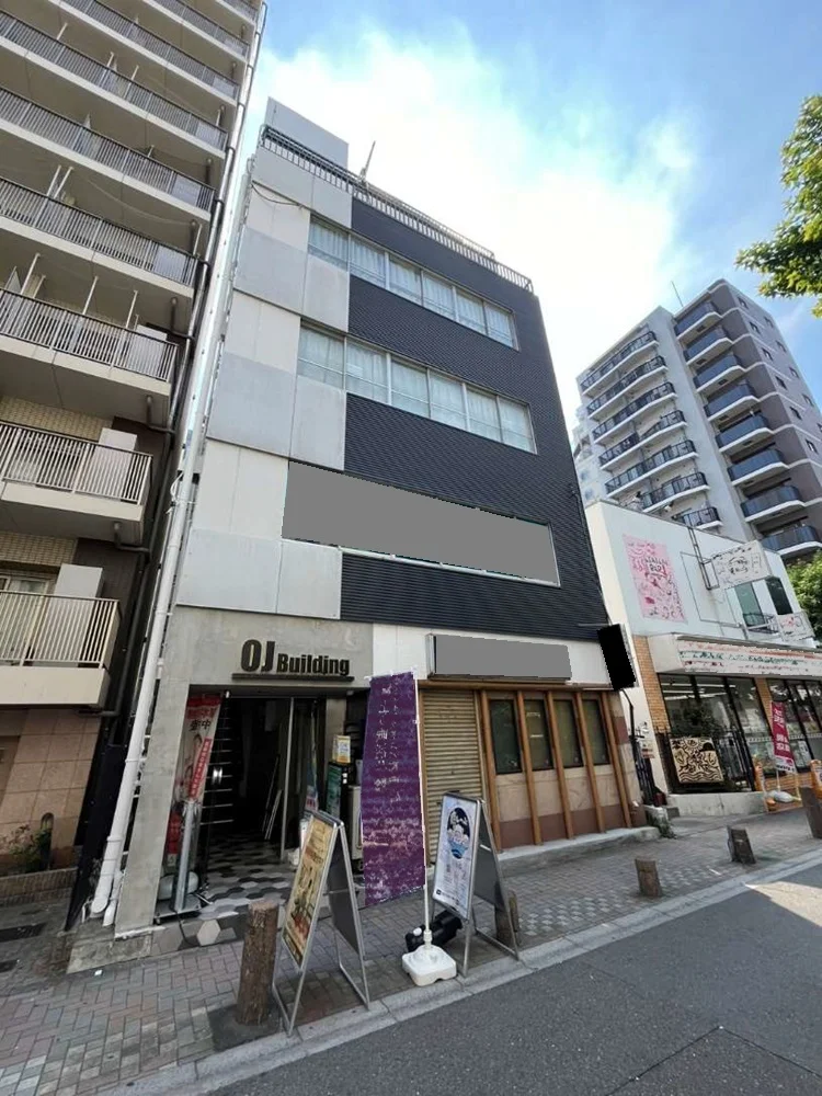 王子のスナック・パブ居抜きの外観