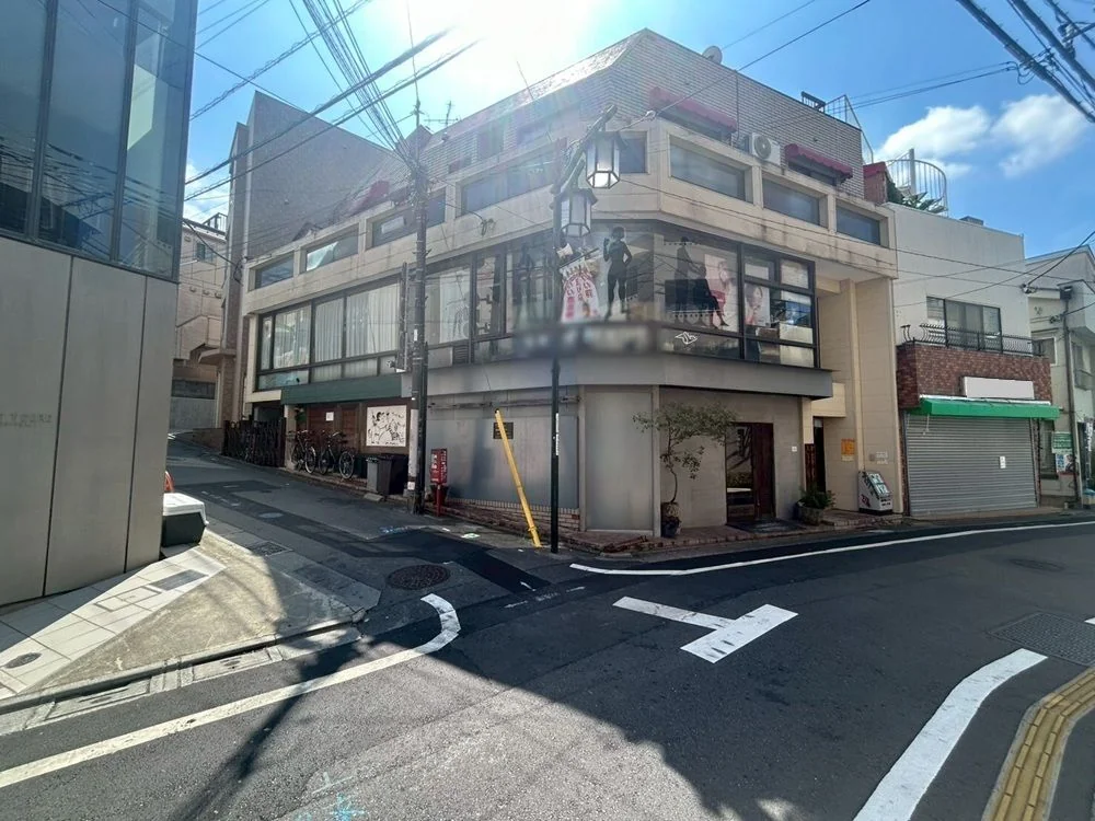 レストランの居抜き物件の外観