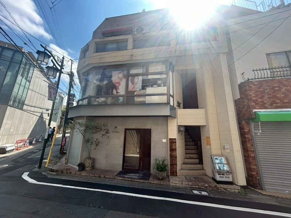 物販の居抜き物件の外観