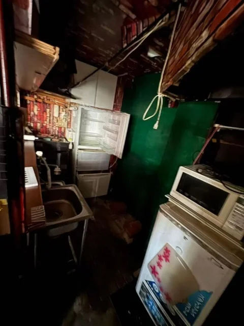 スナック・パブの居抜き物件の内装