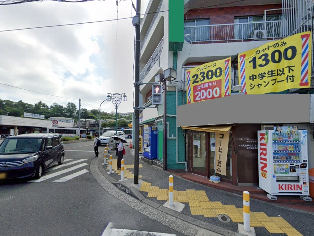 テイクアウトの居抜き物件の外観