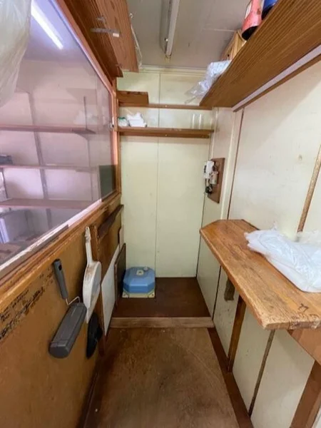 能見台のテイクアウト居抜きの内装