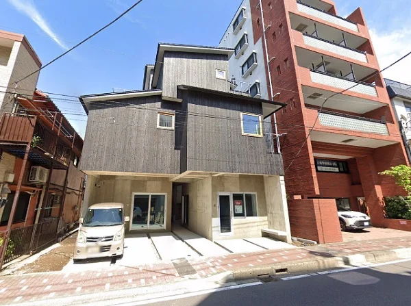 貸店舗(スケルトン)の外観