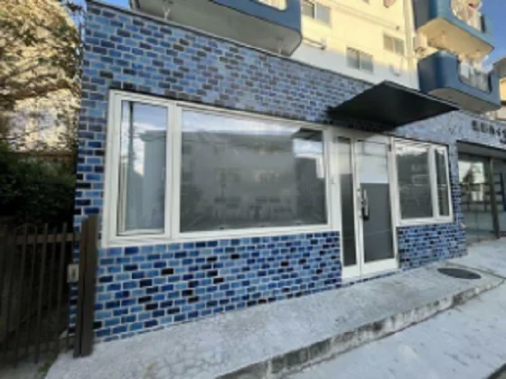 貸店舗(事務所仕様)の外観