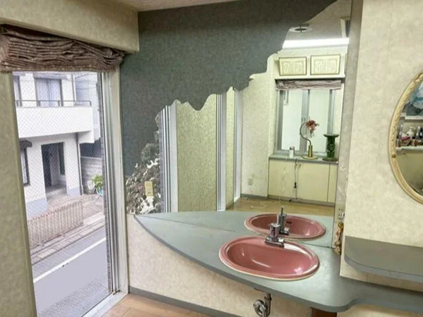 荻窪の居抜き店舗の内装