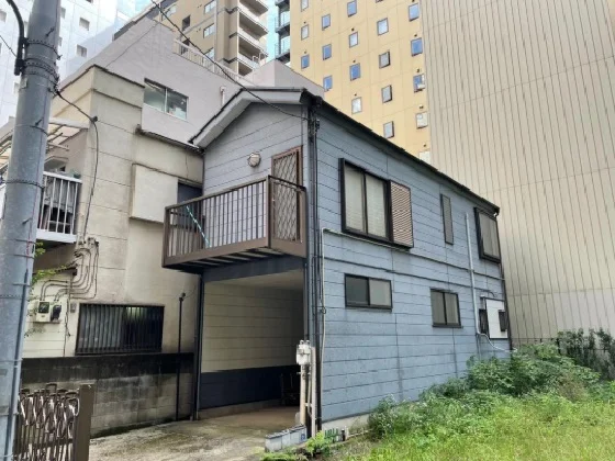 貸店舗(事務所仕様)の外観