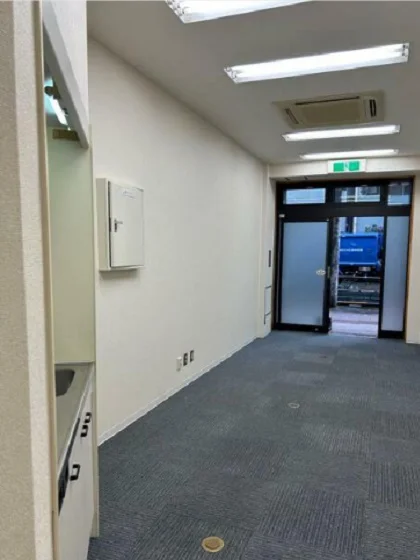田端の事務所仕様店舗物件の内装