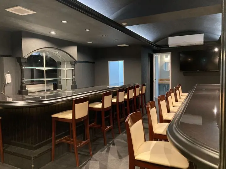 栗平のBAR・ショットバー居抜きの内装