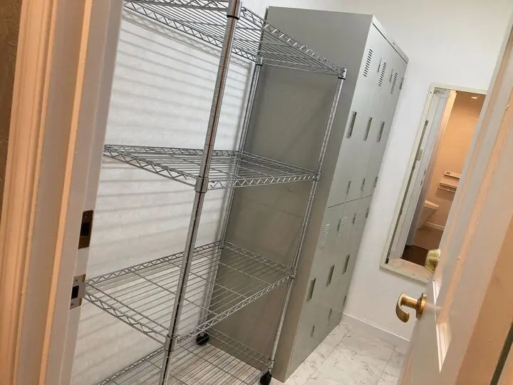 栗平のBAR・ショットバー居抜きの内装