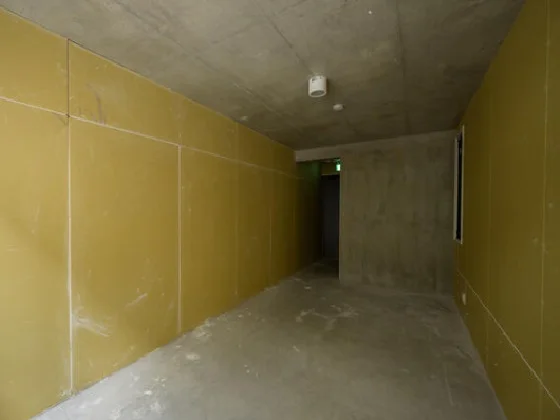 貸店舗(スケルトン)の内装