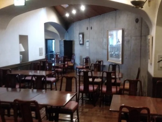 用賀の中華料理居抜きの内装