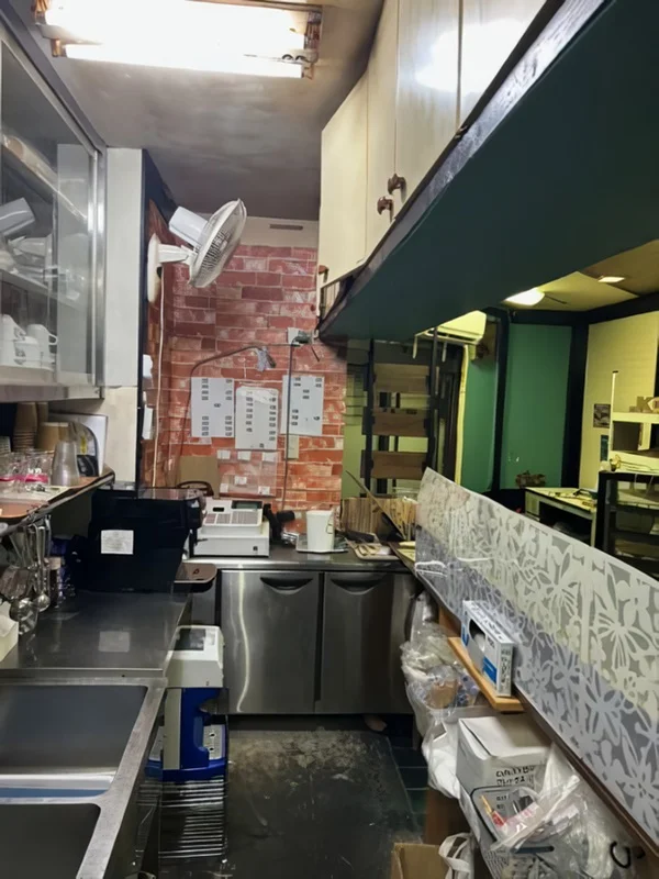 カフェ・喫茶店の居抜き物件の厨房