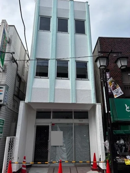 梅屋敷のスケルトン物件の外観