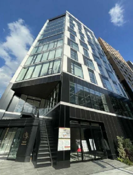 貸店舗(スケルトン)の外観