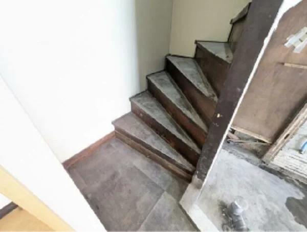 貸店舗(スケルトン)の内装