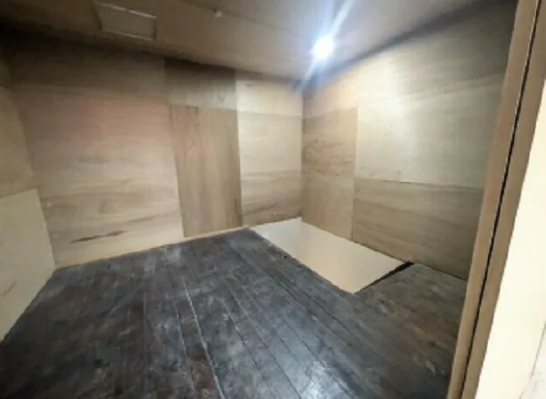 西荻窪のスケルトン物件の内装