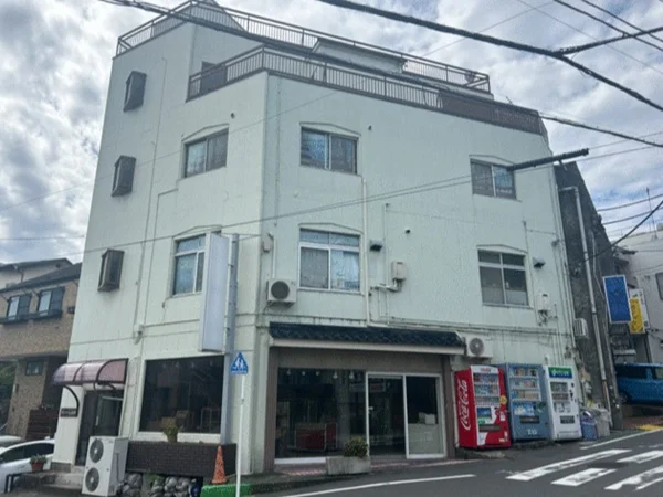 生田の居抜き店舗の外観