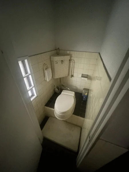 生田の居抜き店舗の内装