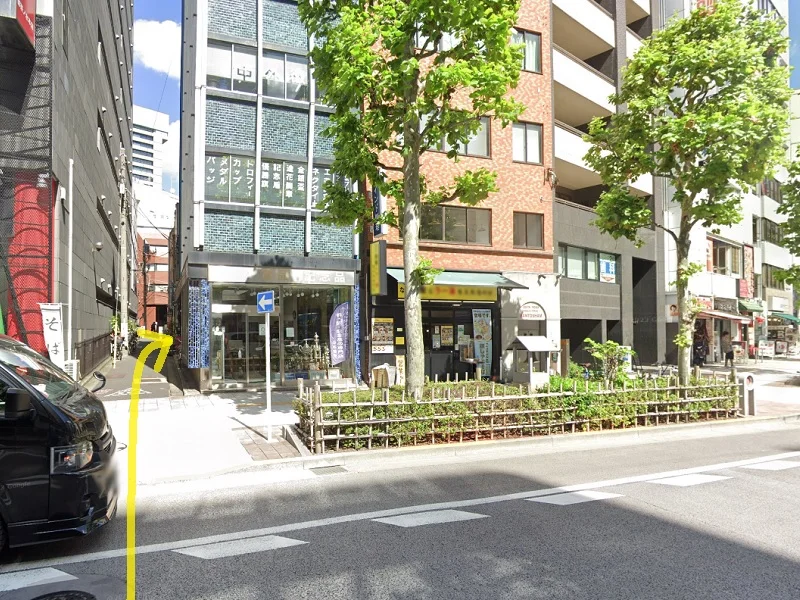 小川町のスケルトン店舗物件の周辺