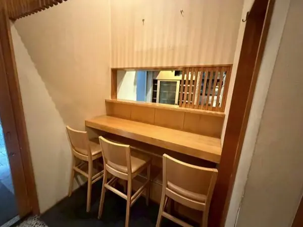 小川町の居抜き店舗の内装