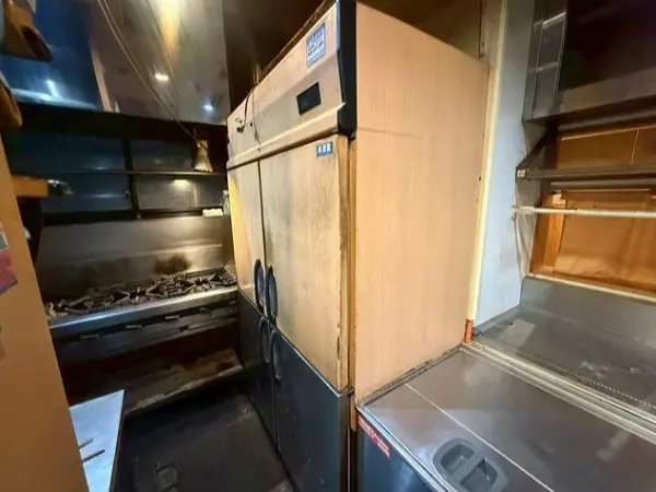 小川町の和食居抜きの厨房